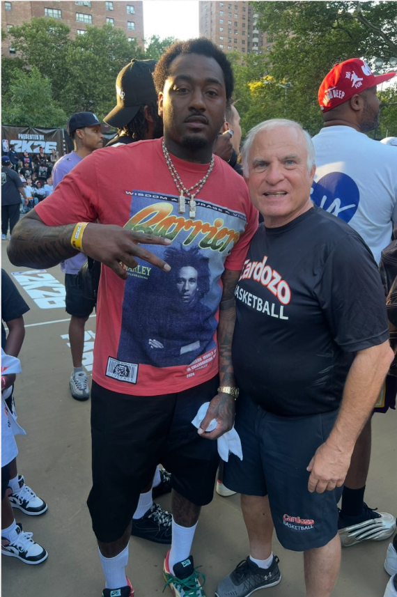 还能认出来吗？约翰·沃尔出席NBA官方活动，身体明显发福