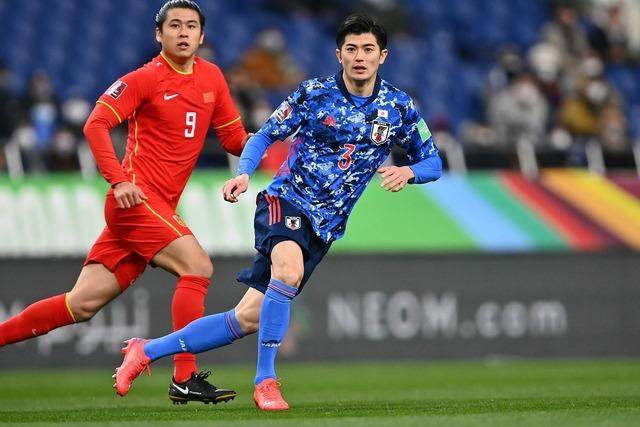 欧亿体育平台-新学期开始！看看日本2022赛季揭幕战的氛围