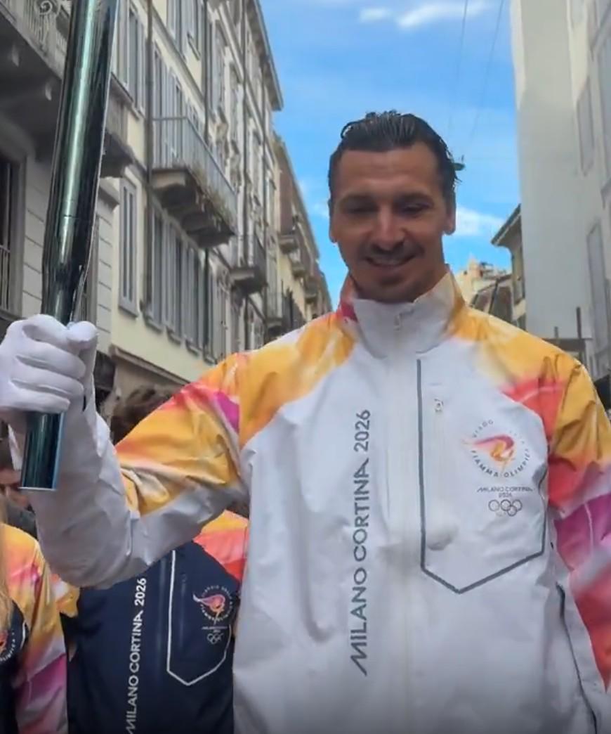 欧亿体育APP-荣耀时刻，米兰名宿伊布参与2026冬奥会圣火传递